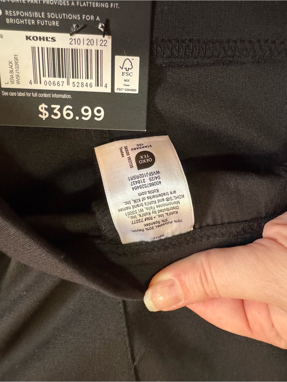Simply Vera Vera Wang Black Ponte Pants Mid Rise Slim Straight Stretch L NWT - Picture 3 of 8